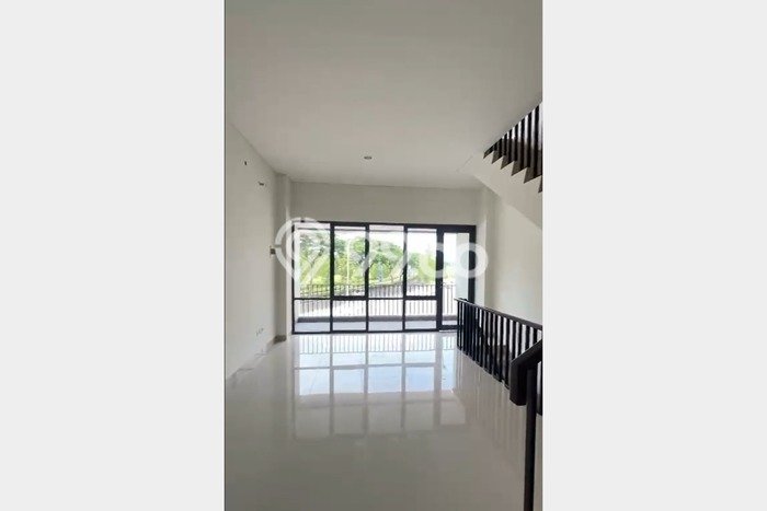 Unit Ruko Dijual di Tangerang LT 40m2 & LB 81m2 Unit Ruko Dijual di Tangerang LT 40m2 & LB 81m2