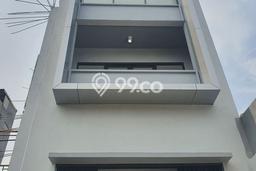 Ruko Dijual di Prime Area Jakarta Barat Luas 241m2 Ruko Dijual di Prime Area Jakarta Barat Luas 241m2