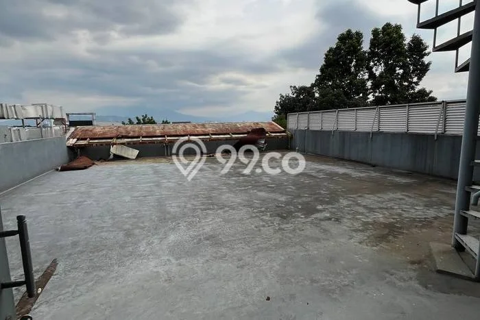 Disewakan Ruko di Kawasan Ramai BKR Luas 750m2 Disewakan Ruko di Kawasan Ramai BKR Luas 750m2