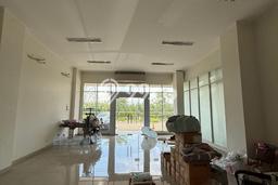 SENTRA BISNIS! Ruko Kawasan , Luas 290m2m², Lokasi Strategis SENTRA BISNIS! Ruko Kawasan , Luas 290m2m², Lokasi Strategis