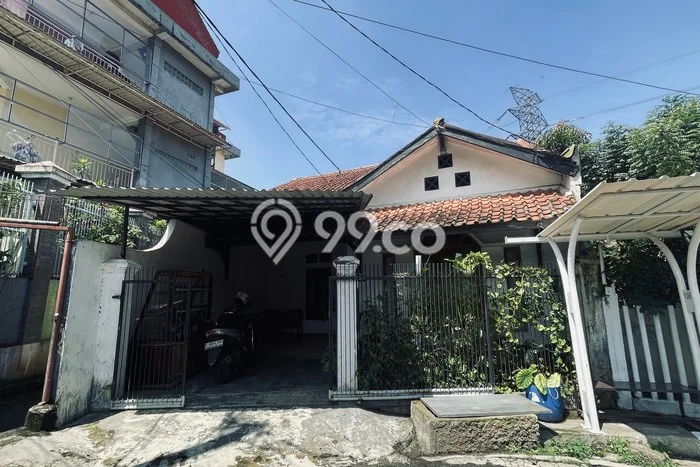 Rumah Sewa Bandung LT 224m2 LB 70m2 Kawasan Cihanjuang Rumah Sewa Bandung LT 224m2 LB 70m2 Kawasan Cihanjuang