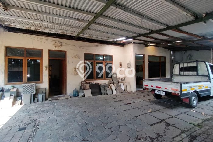 Unit Gudang Dijual di Bandung LT 270m2 & LB 225m2 Unit Gudang Dijual di Bandung LT 270m2 & LB 225m2
