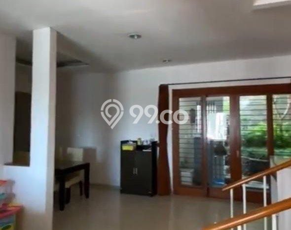 Rumah LT 530m2m² / LB 376m2m² Pemandangan Gunung di , Bandung Rumah LT 530m2m² / LB 376m2m² Pemandangan Gunung di , Bandung