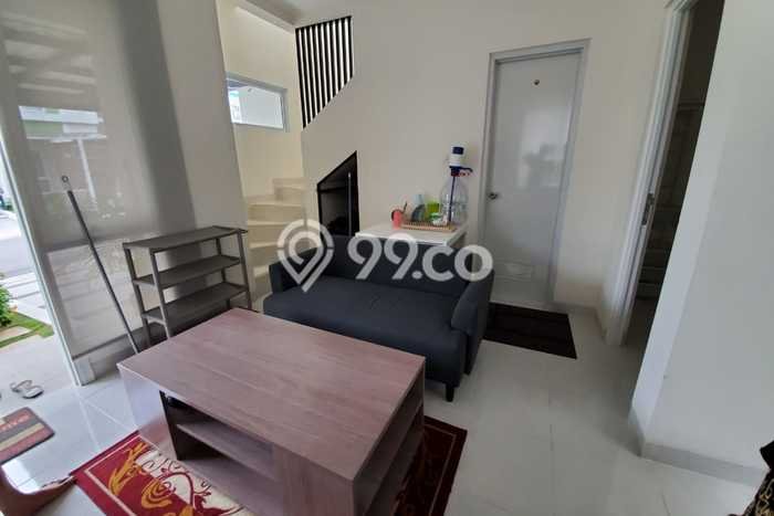 Disewakan! Rumah 3 Kamar Tidur &
2 Kamar Mandi di Gading Serpong, Tangerang Disewakan! Rumah 3 Kamar Tidur &
2 Kamar Mandi di Gading Serpong, Tangerang