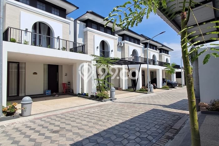 Jual Rumah Eksklusif 3 KT di Kedungmundu, Semarang Jual Rumah Eksklusif 3 KT di Kedungmundu, Semarang
