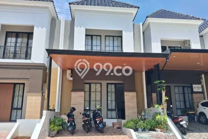 For Sale Rumah 3 Kamar Lokasi Strategis Bagus dan Strategis di Banyumanik For Sale Rumah 3 Kamar Lokasi Strategis Bagus dan Strategis di Banyumanik