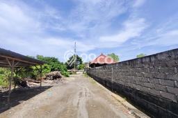 Tanah Dijual Area Strategis di Seminyak Badung 200m2 Tanah Dijual Area Strategis di Seminyak Badung 200m2