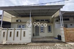 Rumah Disewakan Badung LT 81m2 LB 70m2 Area Jimbaran Rumah Disewakan Badung LT 81m2 LB 70m2 Area Jimbaran