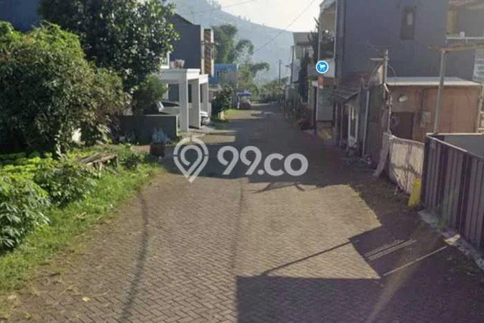 LOKASI STRATEGIS! Tanah di Lembang, Luas 160m², Lokasi Berkembang, Cocok untuk Investasi LOKASI STRATEGIS! Tanah di Lembang, Luas 160m², Lokasi Berkembang, Cocok untuk Investasi