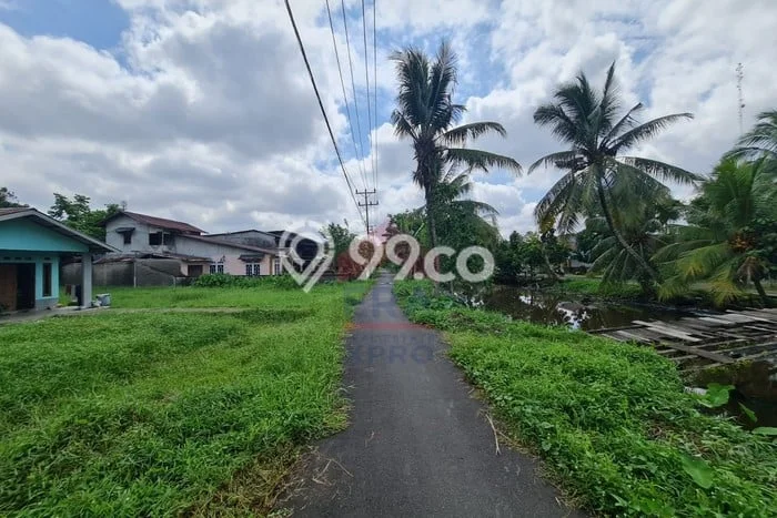 Lahan Kosong Dijual di Pontianak dengan Area 1806m2 Lahan Kosong Dijual di Pontianak dengan Area 1806m2