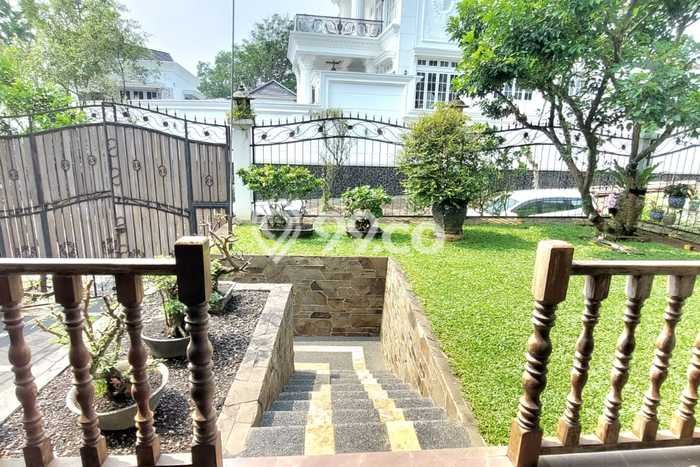 Legian Legian