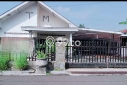 Rumah Luas Asri 3 KT Siap Huni di Kediri Kediri Rumah Luas Asri 3 KT Siap Huni di Kediri Kediri