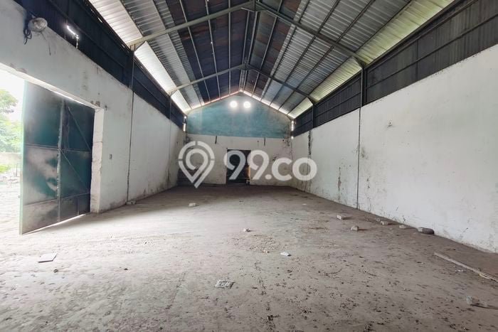 Disewakan Gudang di Kawasan Ramai Kediri Luas 198m2 Disewakan Gudang di Kawasan Ramai Kediri Luas 198m2