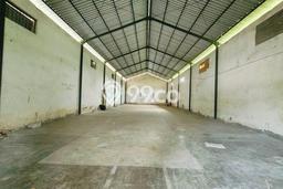 Unit Gudang Disewakan di Kediri di Area Ramai & Strategis Unit Gudang Disewakan di Kediri di Area Ramai & Strategis