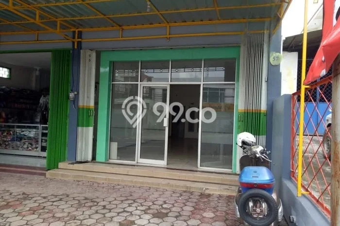Ruko untuk Disewa di Pusat Malang Luas Bangunan 75m2 Ruko untuk Disewa di Pusat Malang Luas Bangunan 75m2