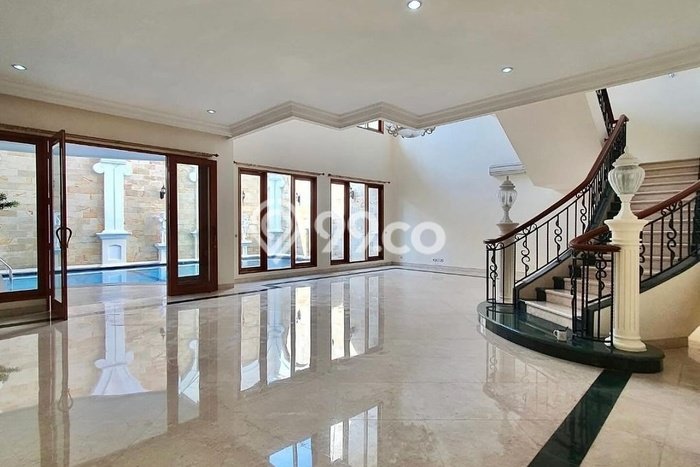 Rumah Pondok Indah Dijual. Mewah, Private Pool. Super Nego Rumah Pondok Indah Dijual. Mewah, Private Pool. Super Nego