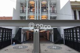 Rumah Dijual Pejaten Barat. Unit Baru, Mewah. Jalan 2 Mobil Rumah Dijual Pejaten Barat. Unit Baru, Mewah. Jalan 2 Mobil