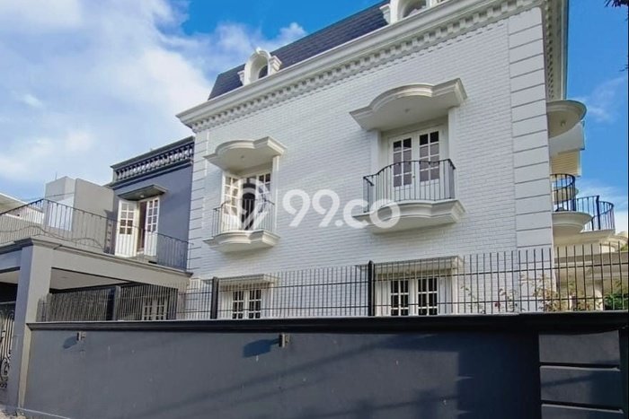 Turun Harga, Jual Cpt. Nego. Rumah Arteri Pondok Indah Dijual Turun Harga, Jual Cpt. Nego. Rumah Arteri Pondok Indah Dijual