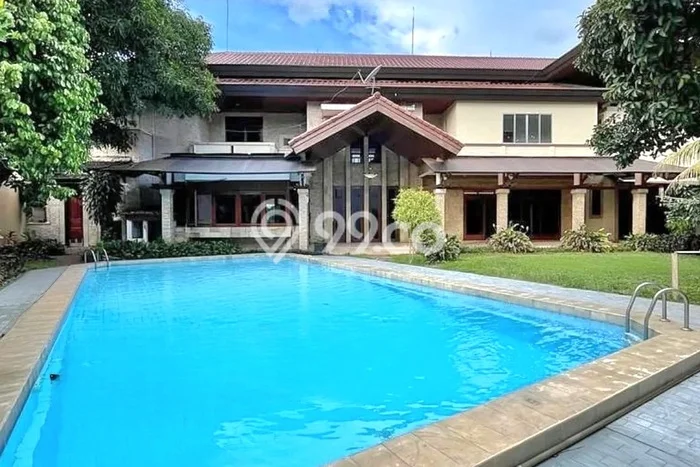 Rumah Bukit Golf Pondok Indah Dijual. Murah, Hitung Tanah. Nego Rumah Bukit Golf Pondok Indah Dijual. Murah, Hitung Tanah. Nego