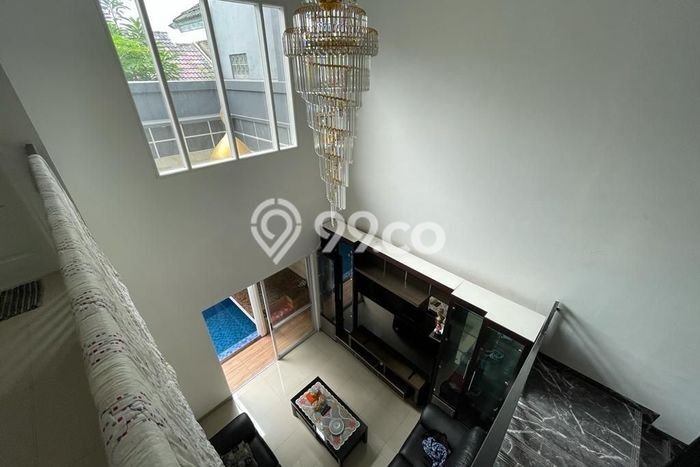 Hunian Eksklusif Dijual LT 264m2 di Cipondoh, Tangerang Hunian Eksklusif Dijual LT 264m2 di Cipondoh, Tangerang