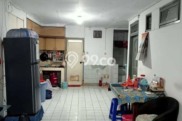 Rumah Modern 4 KT di Pasar Baru Jakarta Pusat Semi Furnished Rumah Modern 4 KT di Pasar Baru Jakarta Pusat Semi Furnished