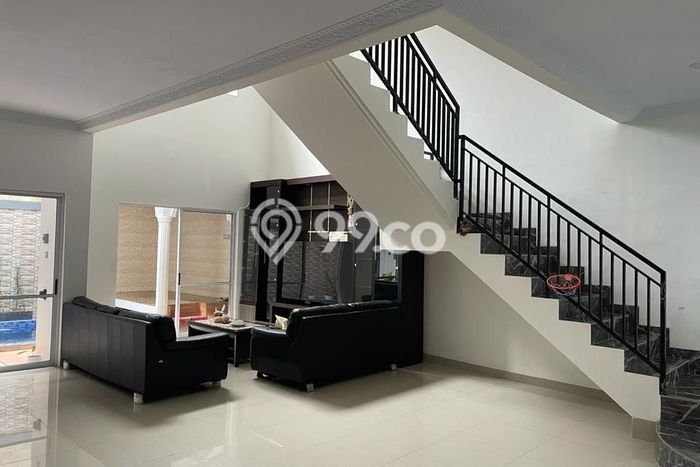 Hunian Eksklusif Dijual LT 264m2 di Cipondoh, Tangerang Hunian Eksklusif Dijual LT 264m2 di Cipondoh, Tangerang