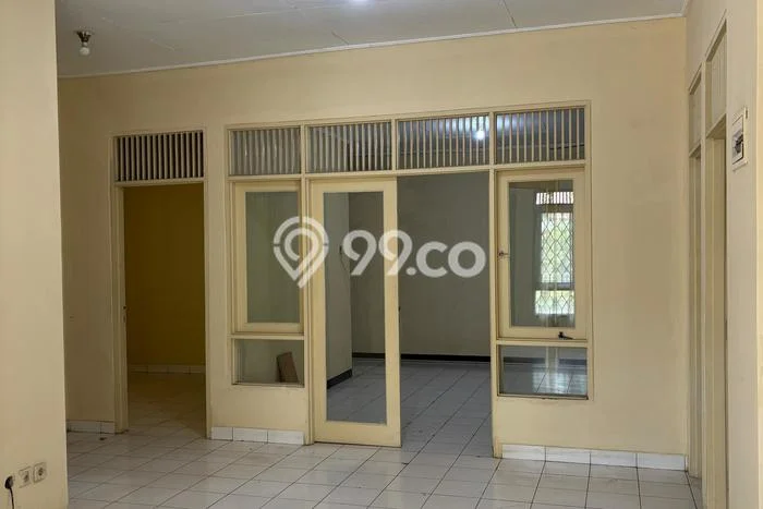 Rumah di Bekasi Barat, 4 KT, Design Modern, LT 270m² LB 140m² Rumah di Bekasi Barat, 4 KT, Design Modern, LT 270m² LB 140m²