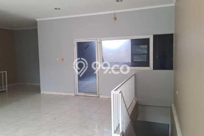 Ruko Dijual Lokasi Emas di Bekasi Selatan Luas 136m2 Ruko Dijual Lokasi Emas di Bekasi Selatan Luas 136m2