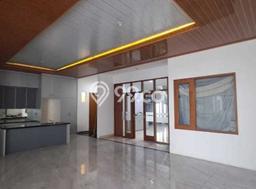 Hunian Mewah Siap Huni LT 200m2 di Cakung, Jakarta Timur Hunian Mewah Siap Huni LT 200m2 di Cakung, Jakarta Timur