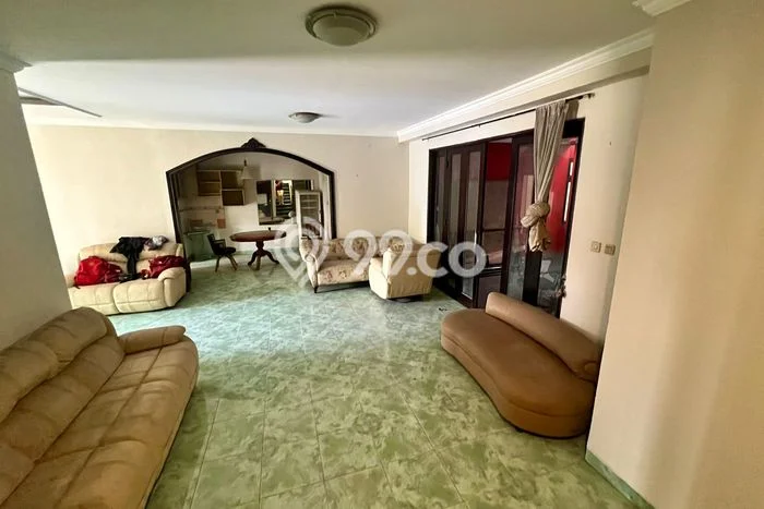Lokasi strategis! Rumah siap pakai dikontrakkan di Rawalumbu LB 170m2 Lokasi strategis! Rumah siap pakai dikontrakkan di Rawalumbu LB 170m2