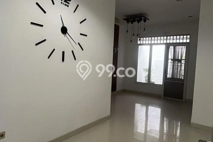 Disewakan Segera Rumah Kondisi Bagus di Area Rawalumbu, Bekasi Disewakan Segera Rumah Kondisi Bagus di Area Rawalumbu, Bekasi