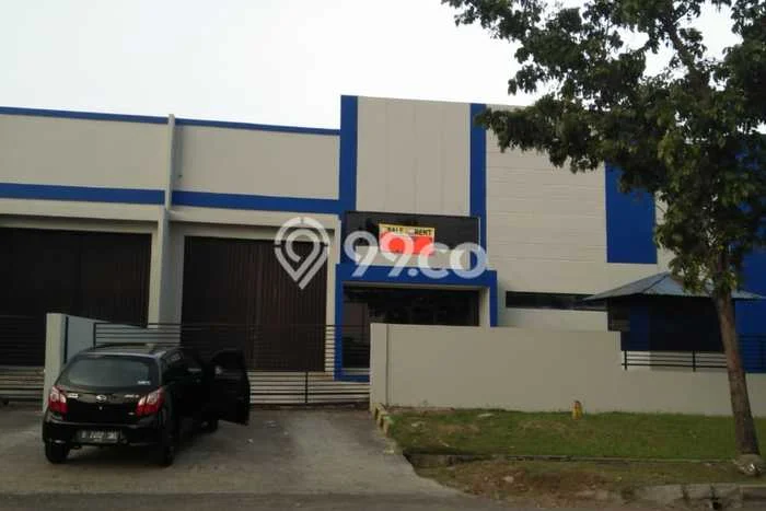 Gudang Disewa di Bekasi dengan LB 1500m2 Area Komersial Ramai Gudang Disewa di Bekasi dengan LB 1500m2 Area Komersial Ramai