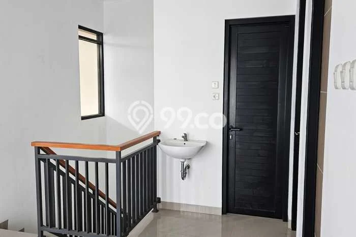 Rumah Strategis Modern Lb 117m2 di Parongpong, Bandung Barat Rumah Strategis Modern Lb 117m2 di Parongpong, Bandung Barat