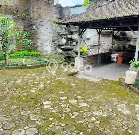 For Sale Rumah 5 Kamar Lokasi Ideal Bagus dan Strategis di Sukasari For Sale Rumah 5 Kamar Lokasi Ideal Bagus dan Strategis di Sukasari