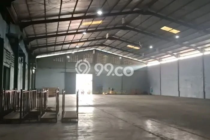Gudang Komersial Disewakan di Curug Serang Luas 485m2 Gudang Komersial Disewakan di Curug Serang Luas 485m2