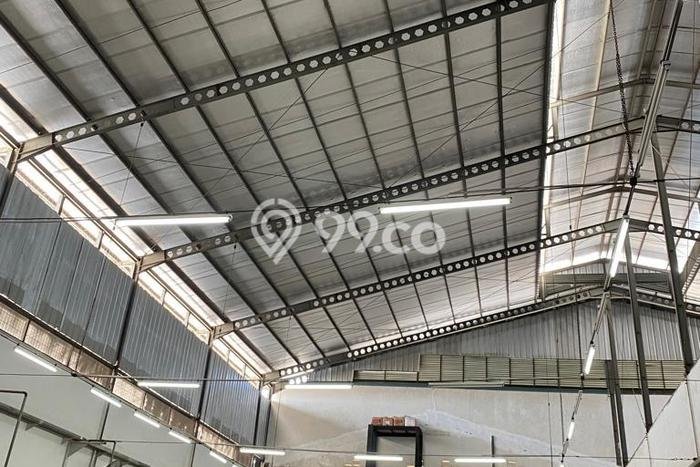 Gudang untuk Disewa di Pusat Tangerang Luas Bangunan 1550m2 Gudang untuk Disewa di Pusat Tangerang Luas Bangunan 1550m2