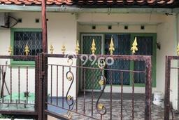 Disewakan! Rumah 3 Kamar Tidur &
1 Kamar Mandi di Semanan, Jakarta Barat Disewakan! Rumah 3 Kamar Tidur &
1 Kamar Mandi di Semanan, Jakarta Barat