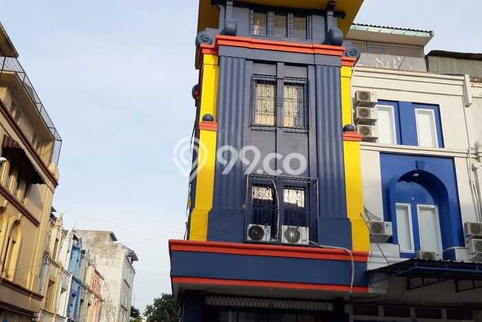 Ruko Strategis Kawasan , Luas 150m2m², Lokasi Komersial, Dekat Jakarta Barat, Jakarta Barat Ruko Strategis Kawasan , Luas 150m2m², Lokasi Komersial, Dekat Jakarta Barat, Jakarta Barat