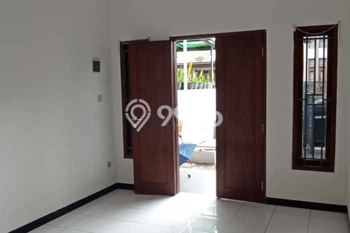 Jarang Ada! Rumah Sewa 3 Kamar Bagus Siap Huni Mekar Wangi Jarang Ada! Rumah Sewa 3 Kamar Bagus Siap Huni Mekar Wangi