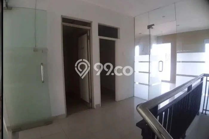 PRIME LOCATION! Ruko Kawasan Mekar Wangi, Luas 120m², Area Berkembang, Ready Pakai PRIME LOCATION! Ruko Kawasan Mekar Wangi, Luas 120m², Area Berkembang, Ready Pakai