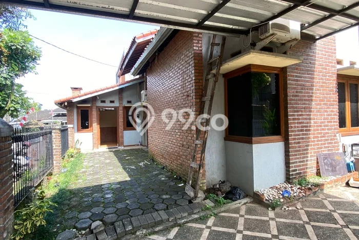 GOOD DEAL! Rumah area Turangga, 3 KT, Siap Huni, LT 140m² Bangunan 150m² GOOD DEAL! Rumah area Turangga, 3 KT, Siap Huni, LT 140m² Bangunan 150m²