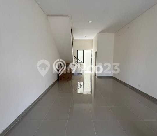 Disewakan Ruko di Kawasan Ramai Gading Serpong Luas 180m2 Disewakan Ruko di Kawasan Ramai Gading Serpong Luas 180m2