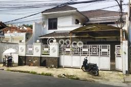 Rumah Harga Nego 8 Kamar Tidur di Ciumbuleuit, Keamanan 24 Jam, Bandung Rumah Harga Nego 8 Kamar Tidur di Ciumbuleuit, Keamanan 24 Jam, Bandung