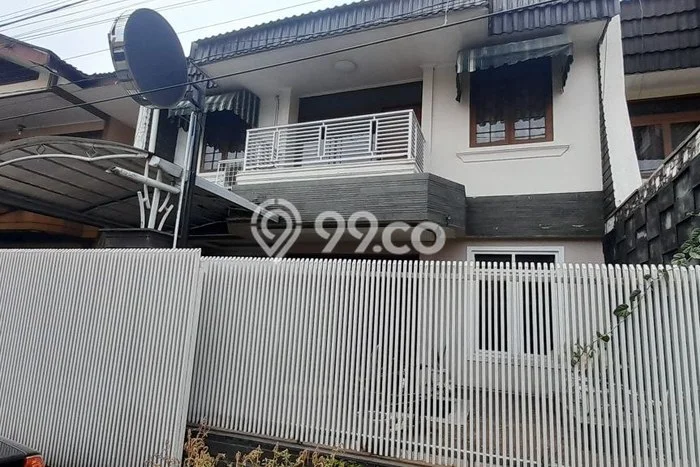 Disewakan! Rumah 3 Kamar Tidur &
1 Kamar Mandi di Turangga, Bandung Disewakan! Rumah 3 Kamar Tidur &
1 Kamar Mandi di Turangga, Bandung