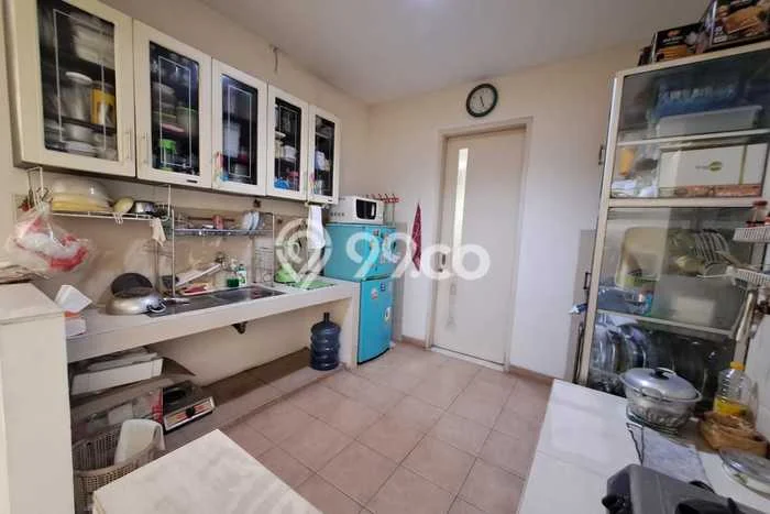 Ruko Bagus Dijual LB 280m2 Lokasi Strategis Tangerang Selatan Area Cocok untuk Bisnis Ruko Bagus Dijual LB 280m2 Lokasi Strategis Tangerang Selatan Area Cocok untuk Bisnis