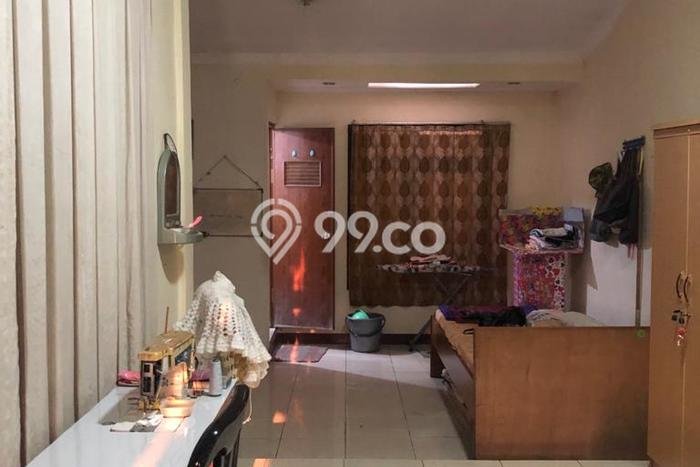 Rumah Minimalis 4 Kamar LT 153m2 di Taman Kopo Indah Rumah Minimalis 4 Kamar LT 153m2 di Taman Kopo Indah