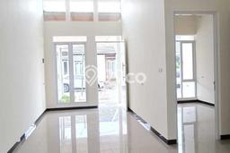 Rumah Modern 2 Kamar LT 108m2 di Taman Kopo Indah Rumah Modern 2 Kamar LT 108m2 di Taman Kopo Indah