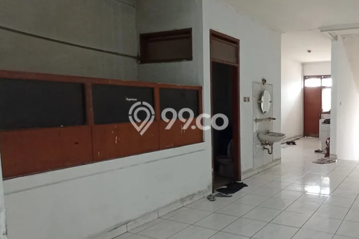 Ruko Disewa di Bandung dengan LB 300m2 Area Komersial Ramai Ruko Disewa di Bandung dengan LB 300m2 Area Komersial Ramai