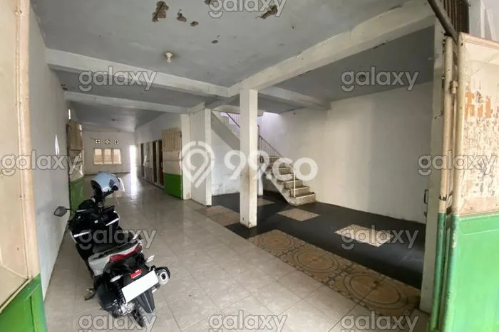 Ruko di Pakis, Luas 420m2m², Area Komersial, Siap Usaha Ruko di Pakis, Luas 420m2m², Area Komersial, Siap Usaha