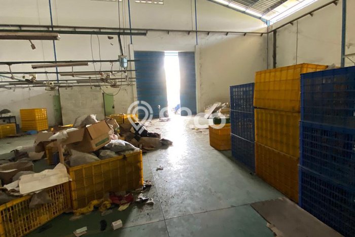 Gudang Disewakan Kawasan Gedangan, Luas 1932m2m², Lokasi Strategis, Siap Operasi Gudang Disewakan Kawasan Gedangan, Luas 1932m2m², Lokasi Strategis, Siap Operasi